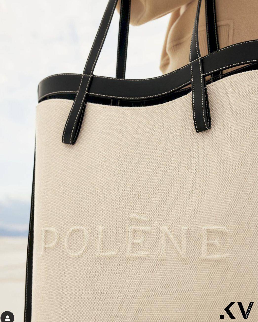 说・流行／法国时髦女生都有一颗Polène Paris　质感不输精品必败包款揭晓 时尚穿搭 图1张